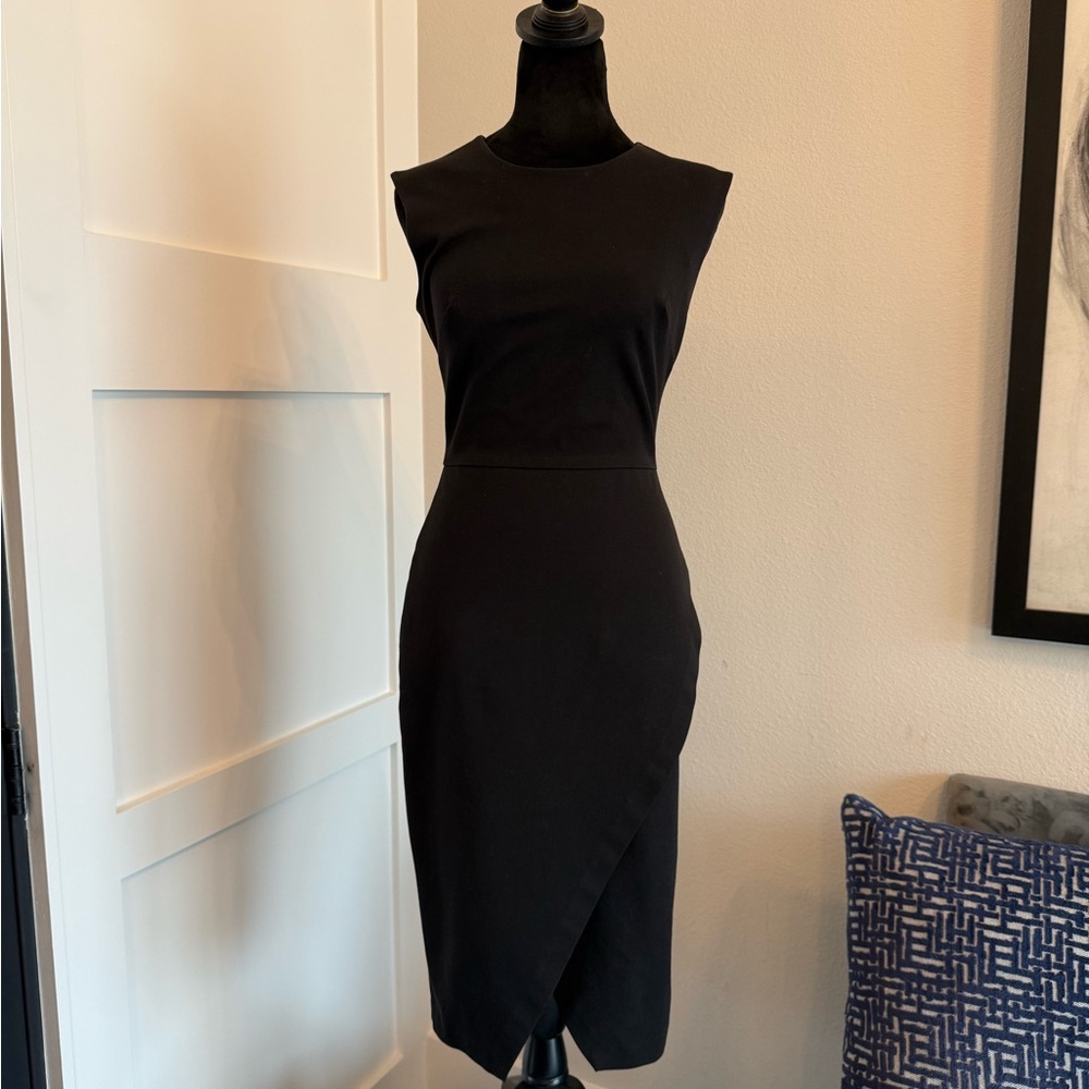 Banana Republic Sleeveless Black Midi Dress